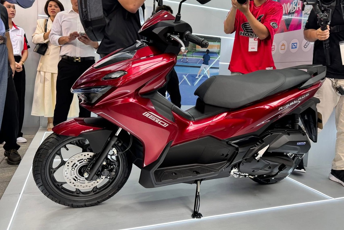 Bảng giá xe Honda Air Blade phiên bản 2026 tháng 11/2025 mới nhất: Cực hấp dẫn, đẹp hơn phiên bản cũ