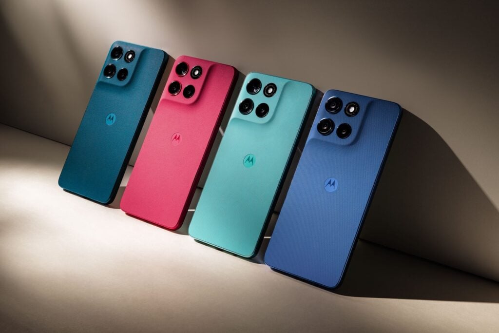 Đây là song mã tầm trung vừa mở bán, độ bền chuẩn quân sự, có pin 7000 mAh