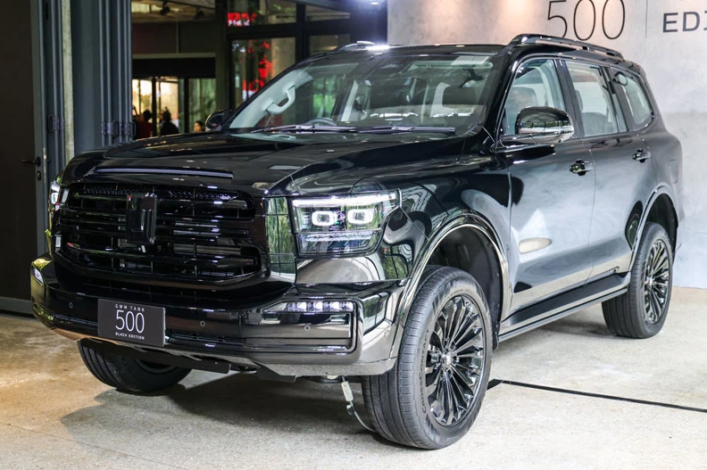 SUV hạng sang ‘đè bẹp’ Ford Explorer: Nhiều công nghệ hiện đại, nội thất cực ấn tượng