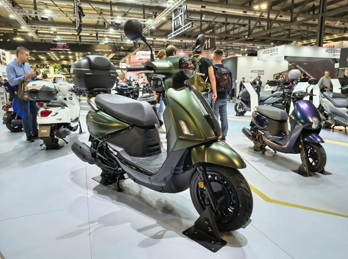 ‘Khắc tinh’ của Honda SH Mode chính thức trình làng: Thiết kế sang trọng, có đủ cả ABS 2 kênh và TCS ảnh 1