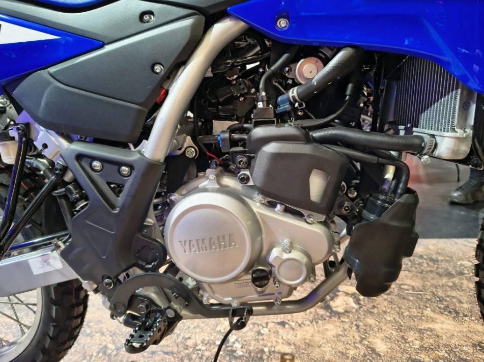 Yamaha chính thức ra mắt ‘vua côn tay’ 125cc mới đẹp 'lịm tim', có ABS như Exciter và Honda Winner R ảnh 3