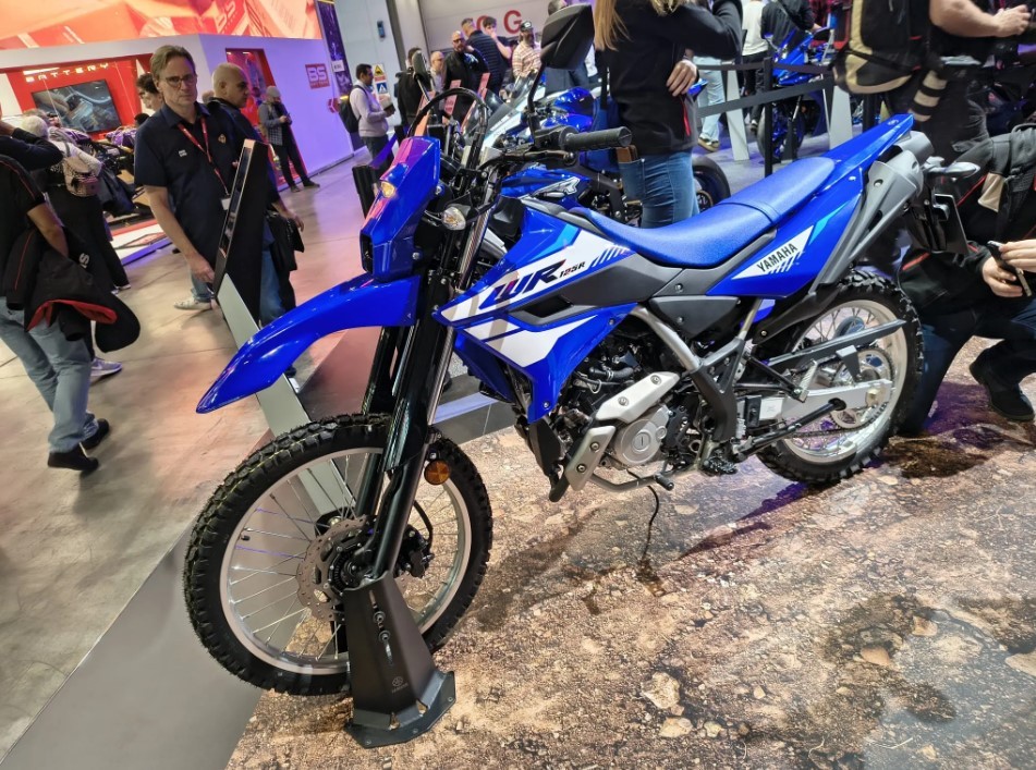 Yamaha chính thức ra mắt ‘vua côn tay’ 125cc mới đẹp 'lịm tim', có ABS như Exciter và Honda Winner R ảnh 4