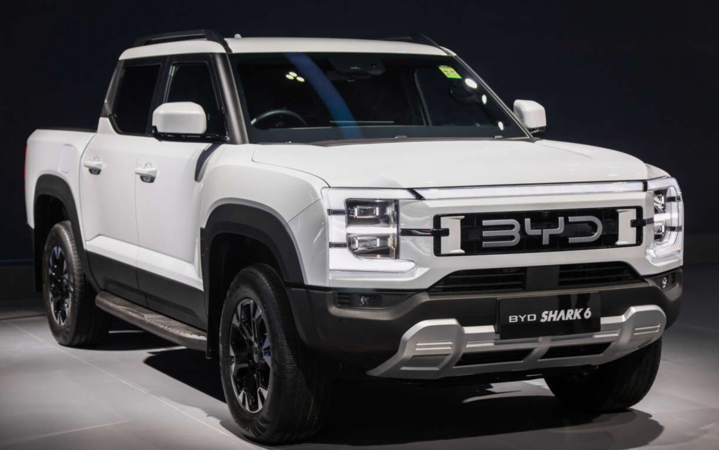 Tham vọng ‘gạt giò’ Ford Ranger: Bán tải hybrid sắp ra mắt mạnh 430 mã lực, phạm vi di chuyển 840 km