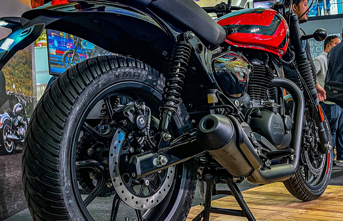 ‘Huyền thoại côn tay’ mới của Anh quốc chính thức ra mắt: Chất hơn Honda Winner R và Exciter, giá rẻ