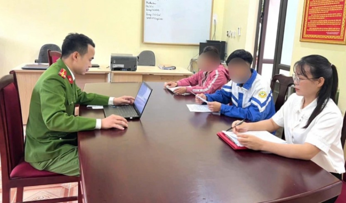 Nam sinh ở Lào Cai bị khởi tố vì tội đưa xe máy cho bạn rồi xảy ra tai nạn giao thông chết người