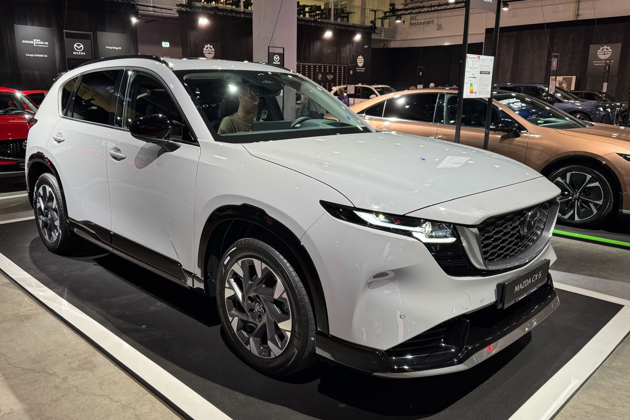 Hàng loạt mẫu xe có nguy cơ \'ra rìa\' khi Hà Nội và TP.HCM siết chuẩn khí thải mới