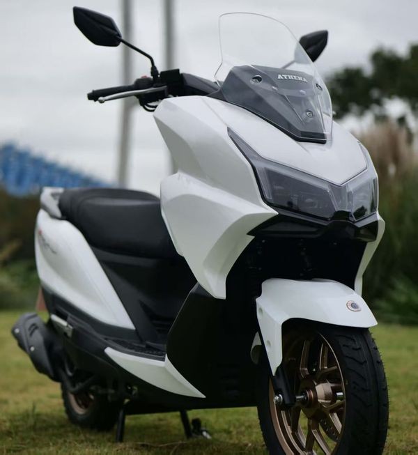 ‘Xe ga quốc dân’ mới giá rẻ như Honda Wave Alpha ra mắt, ‘đè bẹp’ Vision với trang bị ăn đứt SH Mode ảnh 2