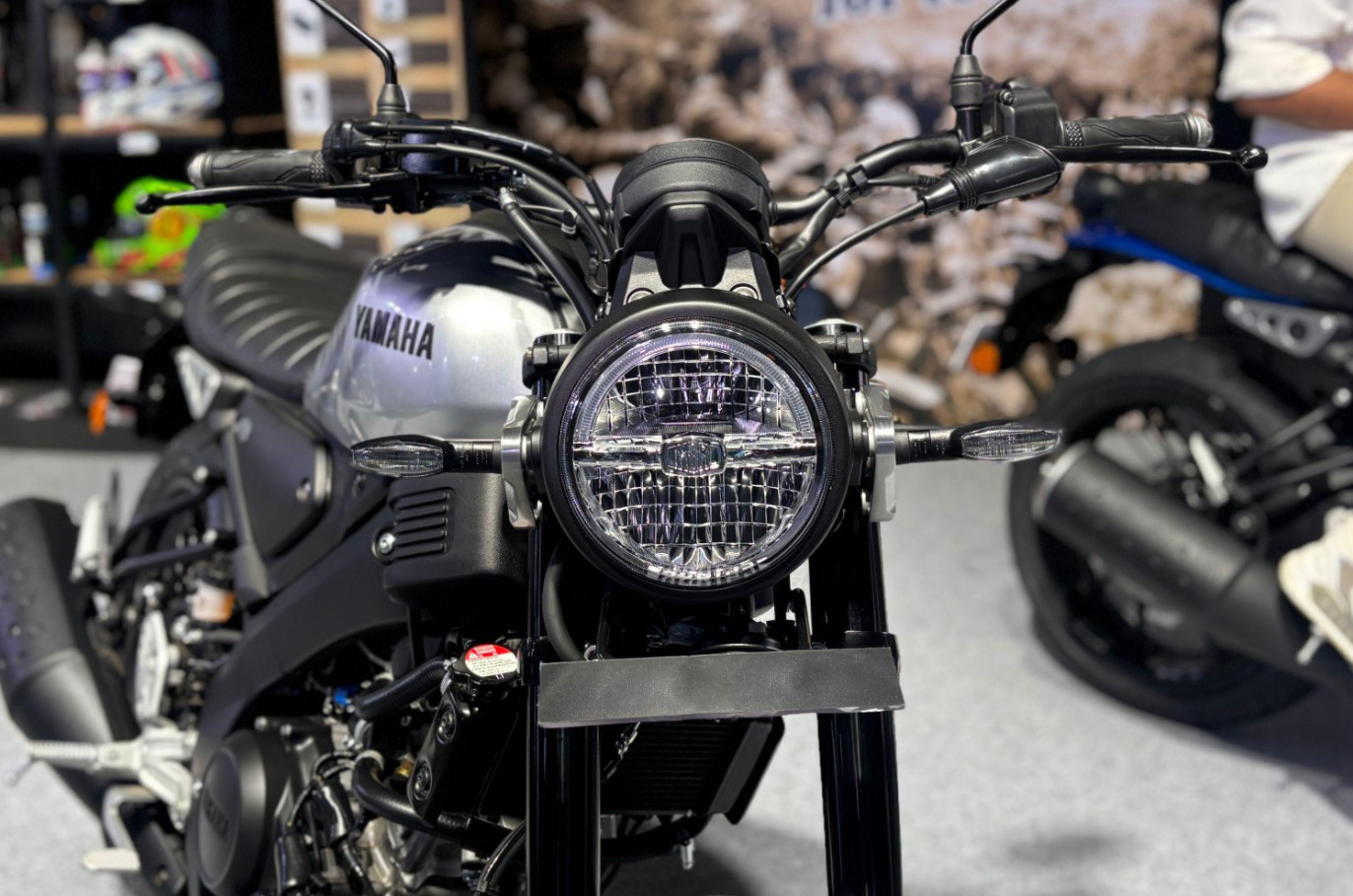 Yamaha mở bán ‘vua côn tay’ 155cc mới xịn hơn Exciter, đè bẹp Honda Winner R với giá 38,7 triệu đồng