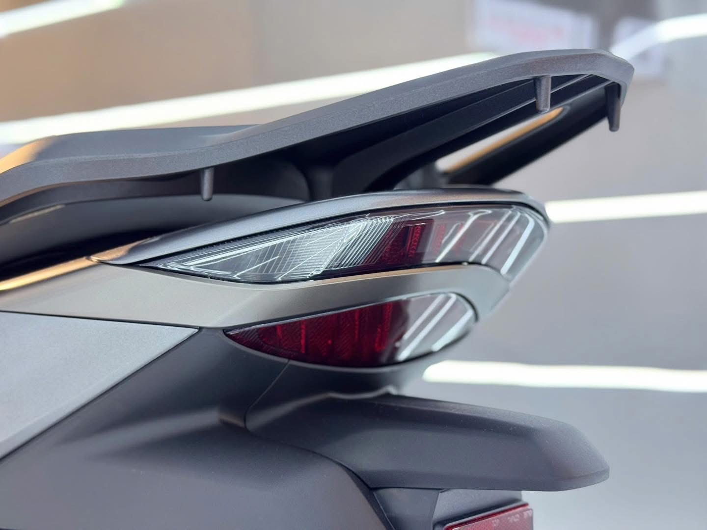 Honda chính thức mở bán ‘huyền thoại xe ga’ mới tại Việt Nam: Có phanh ABS, màn TFT cực đẹp, giá mềm