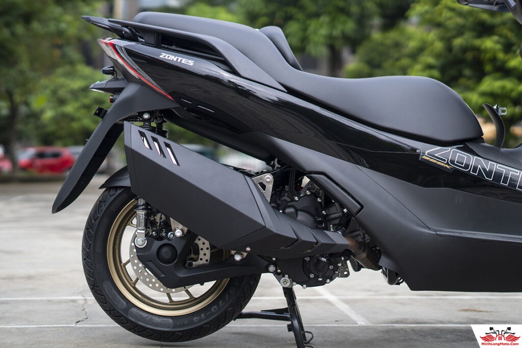 ‘Siêu xe ga’ 368cc mới ra mắt tại Việt Nam, ‘hạ đo ván’ Honda SH với giá hấp dẫn và trang bị xịn sò ảnh 10