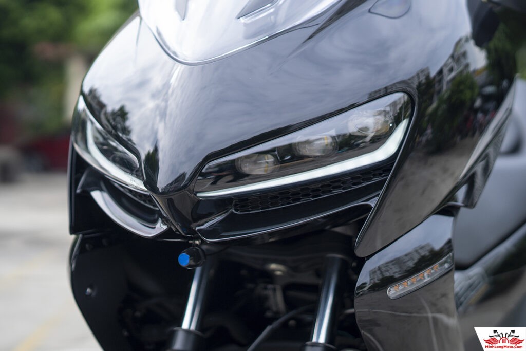 ‘Siêu xe ga’ 368cc mới ra mắt tại Việt Nam, ‘hạ đo ván’ Honda SH với giá hấp dẫn và trang bị xịn sò ảnh 4