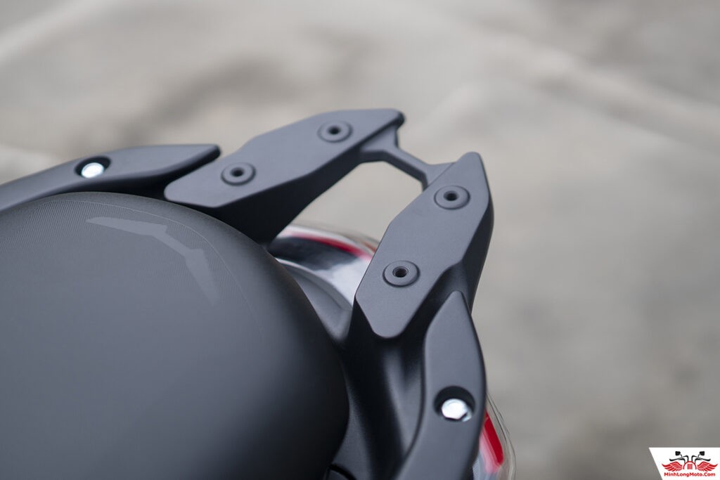 ‘Siêu xe ga’ 368cc mới ra mắt tại Việt Nam, ‘hạ đo ván’ Honda SH với giá hấp dẫn và trang bị xịn sò ảnh 6