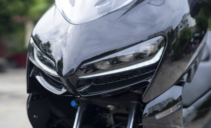 Tin xe hot 17/11: ‘Kẻ soán ngôi Honda SH’ ra mắt khách Việt với giá ‘rẻ như cho’, trang bị cực chất ảnh 1