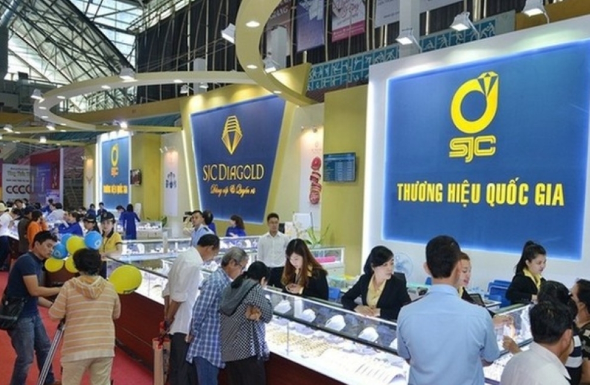 Từ vụ bị phạt 200 triệu đồng vì đăng thông tin gây nhầm lẫn, SJC đã nói gì và hành động những gì?