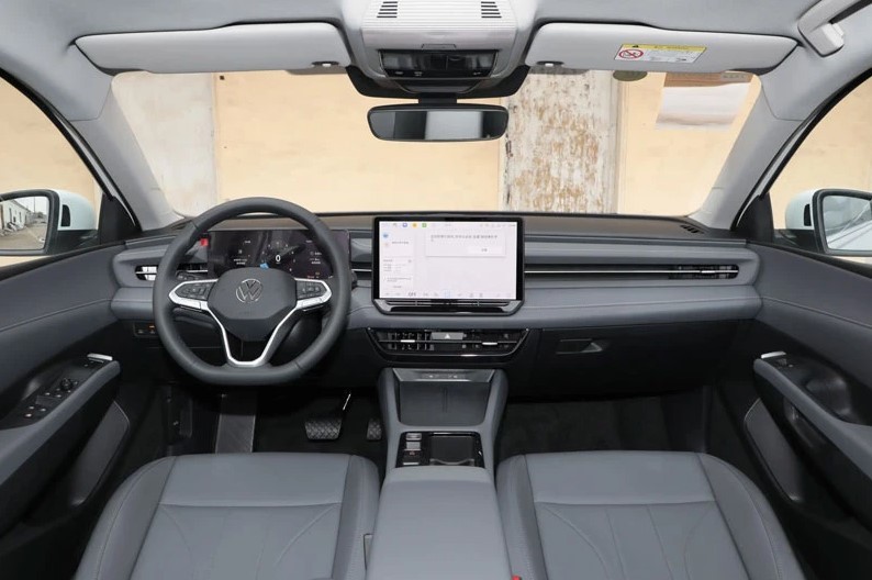 &lsquo;Vua sedan&rsquo; cỡ C của Đức ra mắt, 'hạ đo v&aacute;n' Mazda3 với gi&aacute; 329 triệu đồng rẻ hơn Hyundai Grand i10 ảnh 7