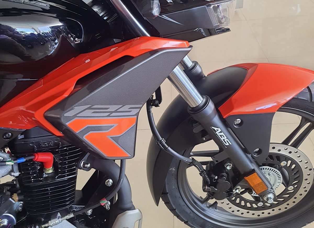 ‘Vua côn tay’ 125cc mới chính thức ra mắt giá 37 triệu đồng: Đả bại Honda Winner R và Yamaha Exciter