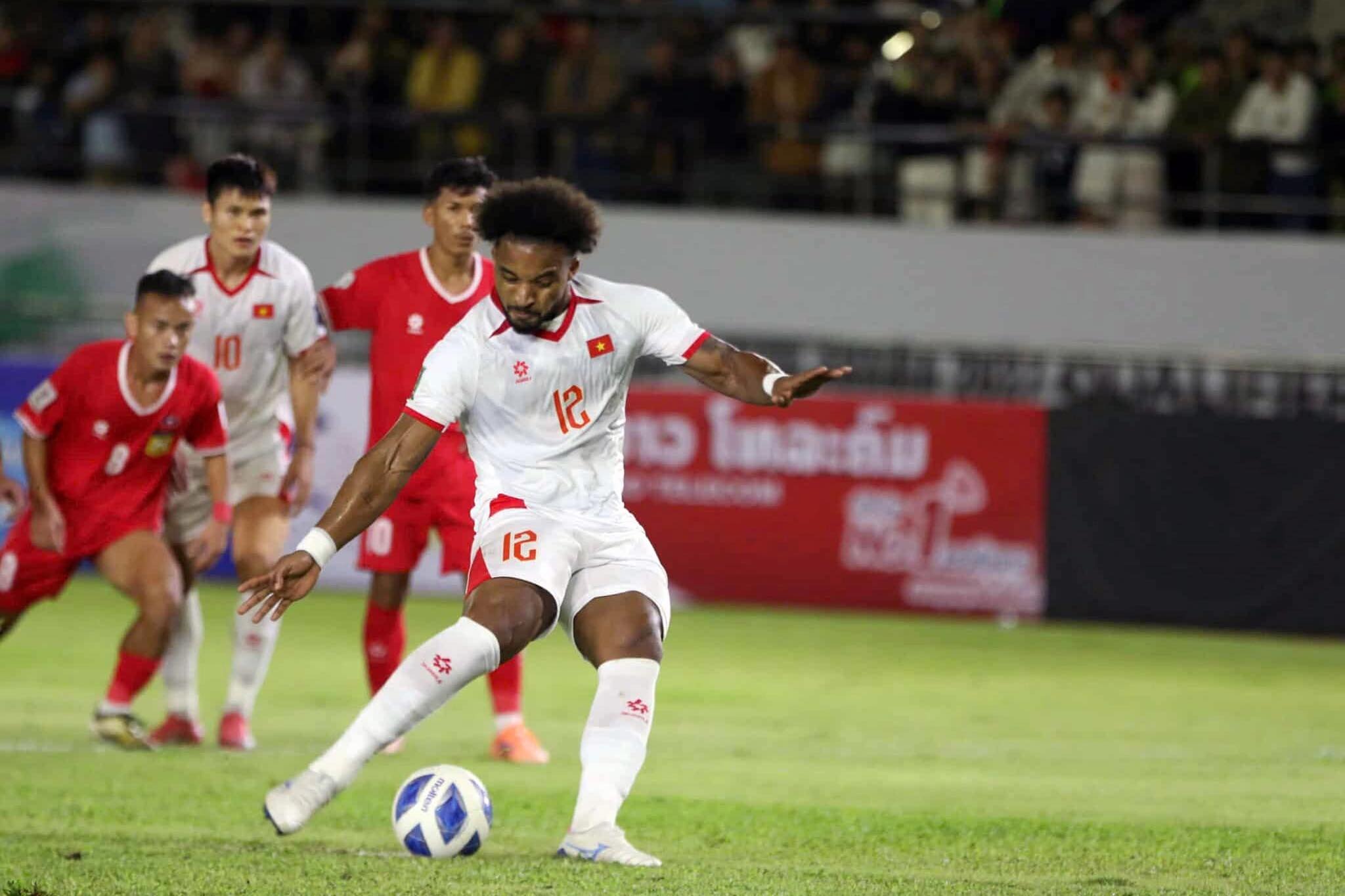 Bảng xếp hạng Vòng loại Asian Cup 2027 mới nhất: ĐT Việt Nam đại thắng, Malaysia bị \'phả hơi nóng\'?