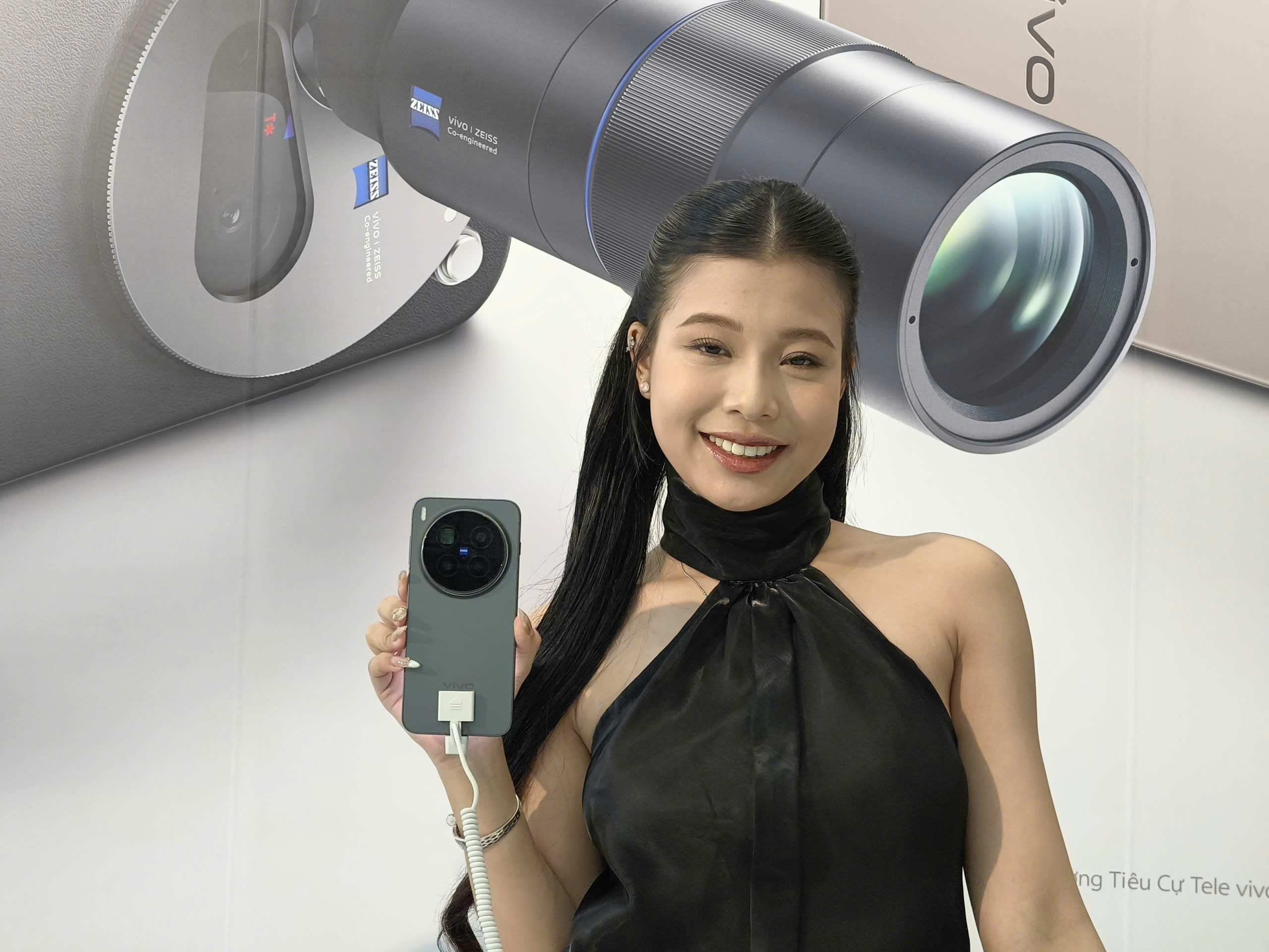 vivo X300 series chính thức ra mắt tại Việt Nam: Khẳng định vua lete phone trong ngành nhiếp ảnh di động