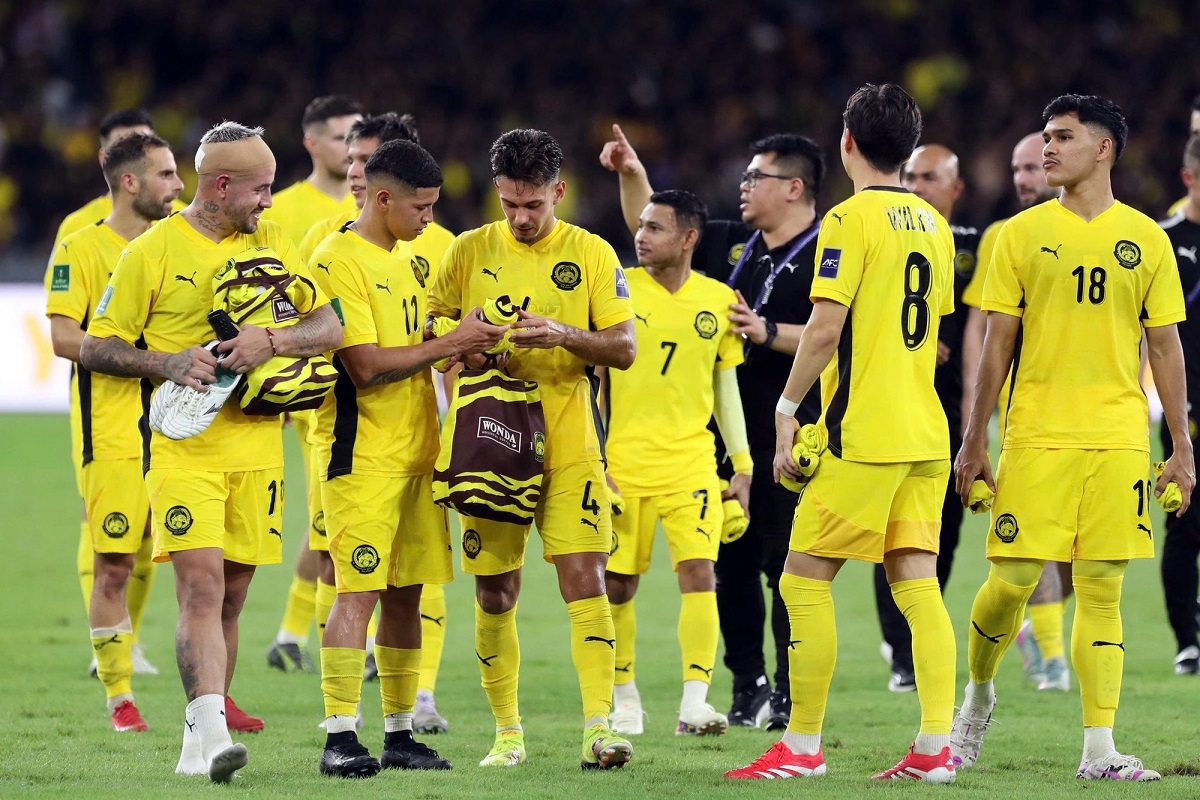 Malaysia \'làm liều\' trước nguy cơ bị xử thua ĐT Việt Nam, AFC khuyên dừng lại trước khi quá muộn