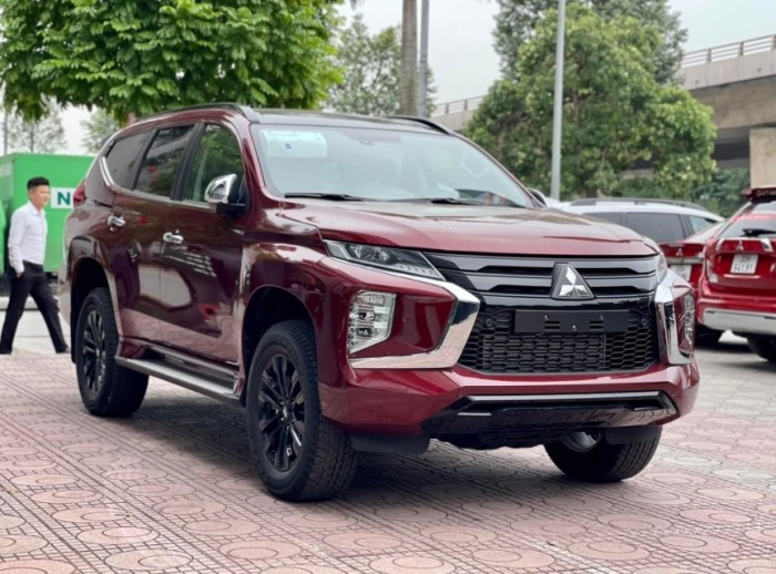 Tin xe trưa 20/11: ‘Tiểu SH’ Honda Vision phiên bản mới mở bán với giá cực rẻ, thiết kế đẹp mê ly ảnh 3