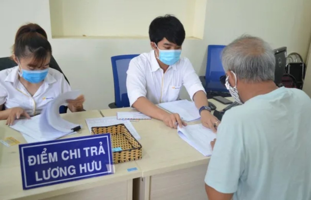 Những điều cần lưu ý trong kỳ trả lương hưu, trợ cấp BHXH vào tháng 12/2025 sắp tới