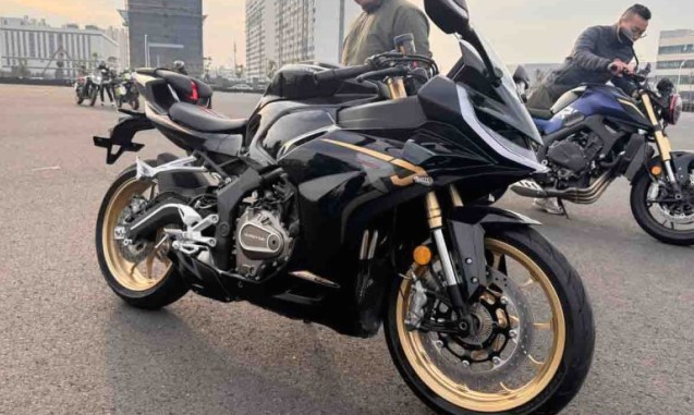 Ra mắt 'vua côn tay' 250cc giá rẻ mới xịn hơn Yamaha Exciter, thiết kế đẹp át vía Honda Winner R ảnh 2