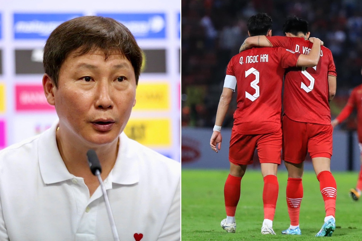 \'Vua đường biên\' của ĐT Việt Nam chính thức tái xuất, HLV Kim Sang-sik đón siêu viện binh ở trận gặp Malaysia