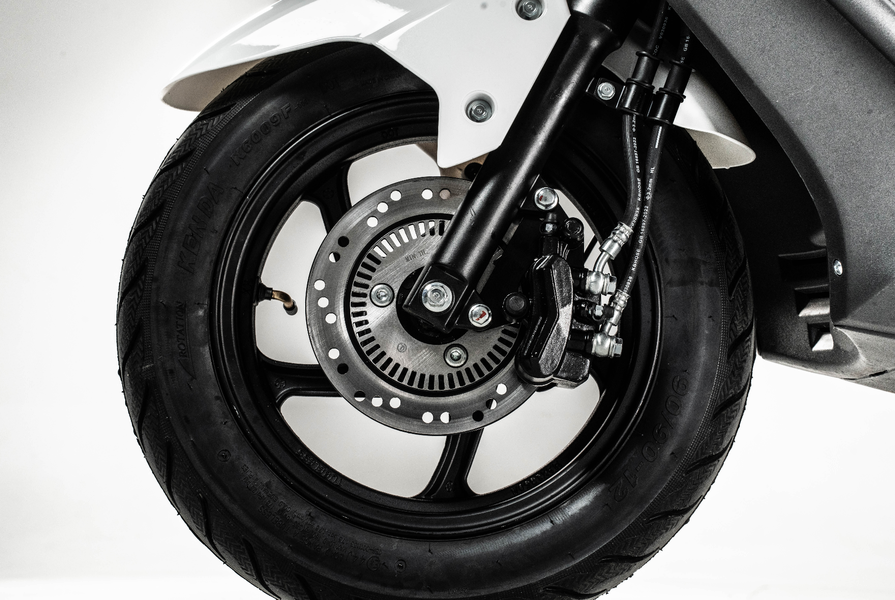 Tin xe hot 23/11: ‘Cơn ác mộng của Honda Air Blade' ra mắt với trang bị như SH, giá dự kiến rất rẻ ảnh 3