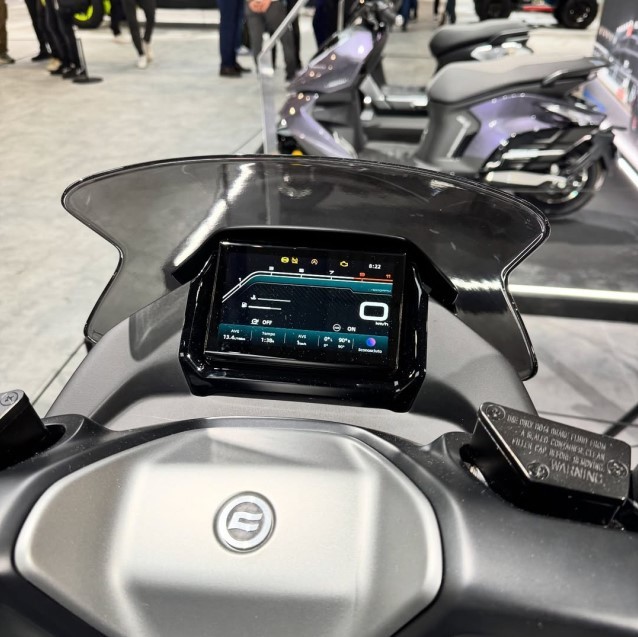 ‘Kẻ thách thức Honda SH 125i’ chính thức trình làng với thiết kế ‘sang - xịn’, dễ gây sốt nhờ giá rẻ ảnh 4