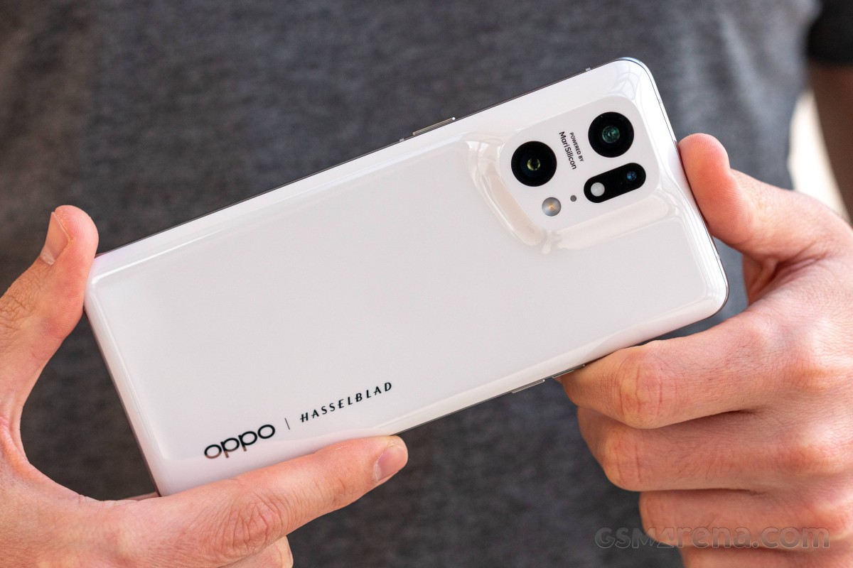Đây là chiếc điện thoại OPPO giá 13 triệu có mặt lưng gốm tuyệt đẹp, nhiếp ảnh xịn qua mặt Galaxy S25