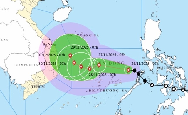 Thông tin nóng về bão số 15: Di chuyển phức tạp, các tỉnh sau đây sẽ phải sẵn sàng ứng phó bão, thiên tai