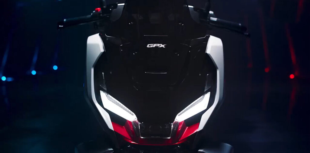 Đại chiến Honda Air Blade đi, ‘vua xe ga 150cc Thái Lan\' ra mắt giá 52 triệu đồng, trang bị so kè SH