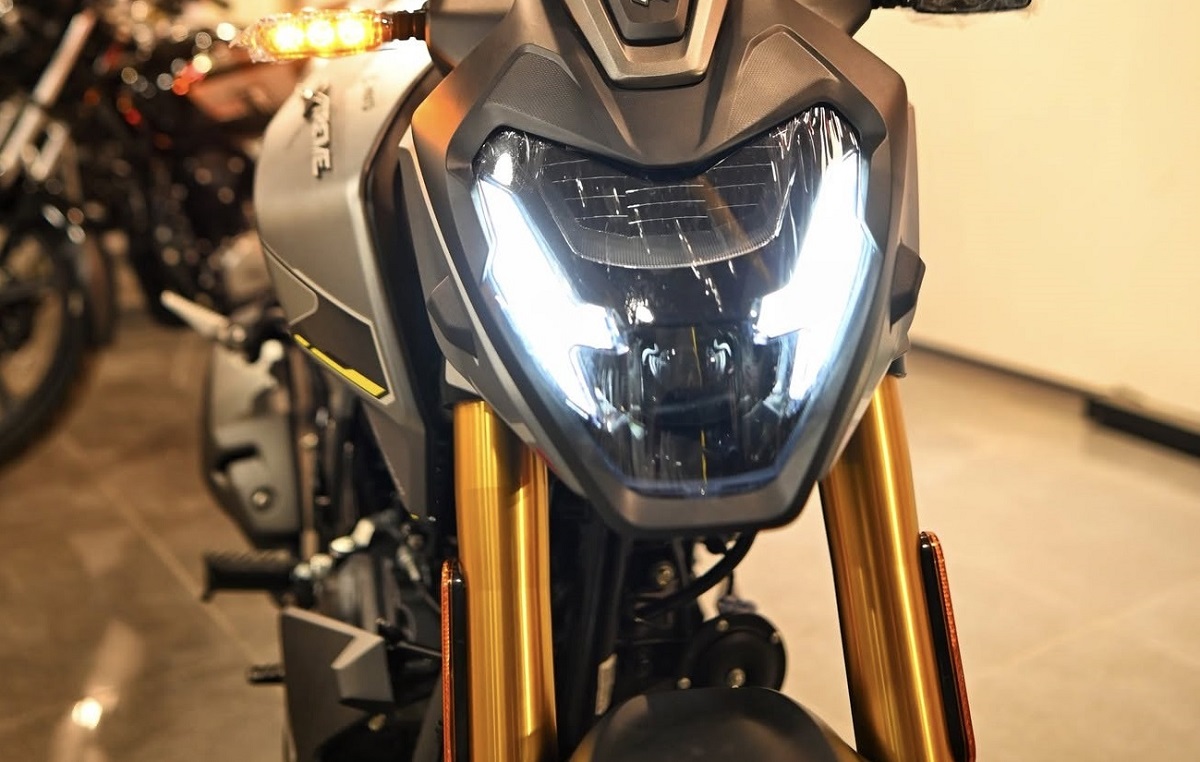 ‘Vua côn tay’ 163cc mới chính thức chốt giá 34,5 triệu đồng: Chơi tới bến Honda Winner R và Exciter