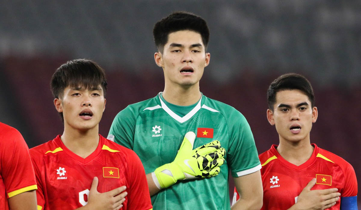 Trụ cột U22 Việt Nam đón tin vui trước thềm SEA Games 33, sao trẻ HAGL xuất ngoại thi đấu?