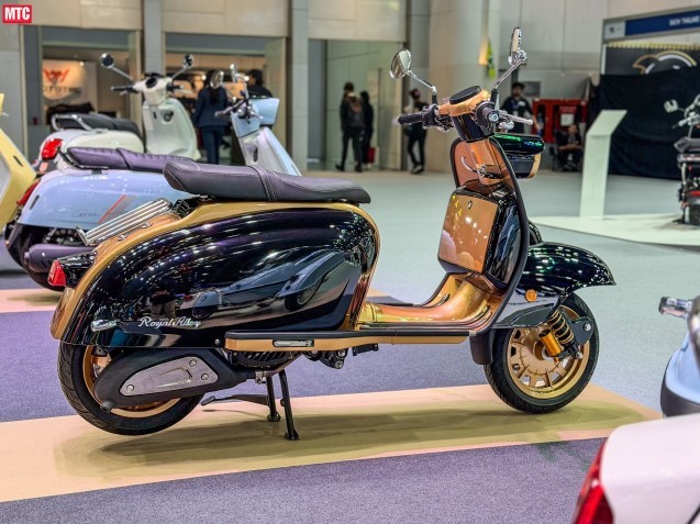 Quên Honda SH đi, ‘huyền thoại xe ga’ 160cc mới ra mắt giá 90 triệu đồng, đẹp và xịn hơn Air Blade ảnh 2