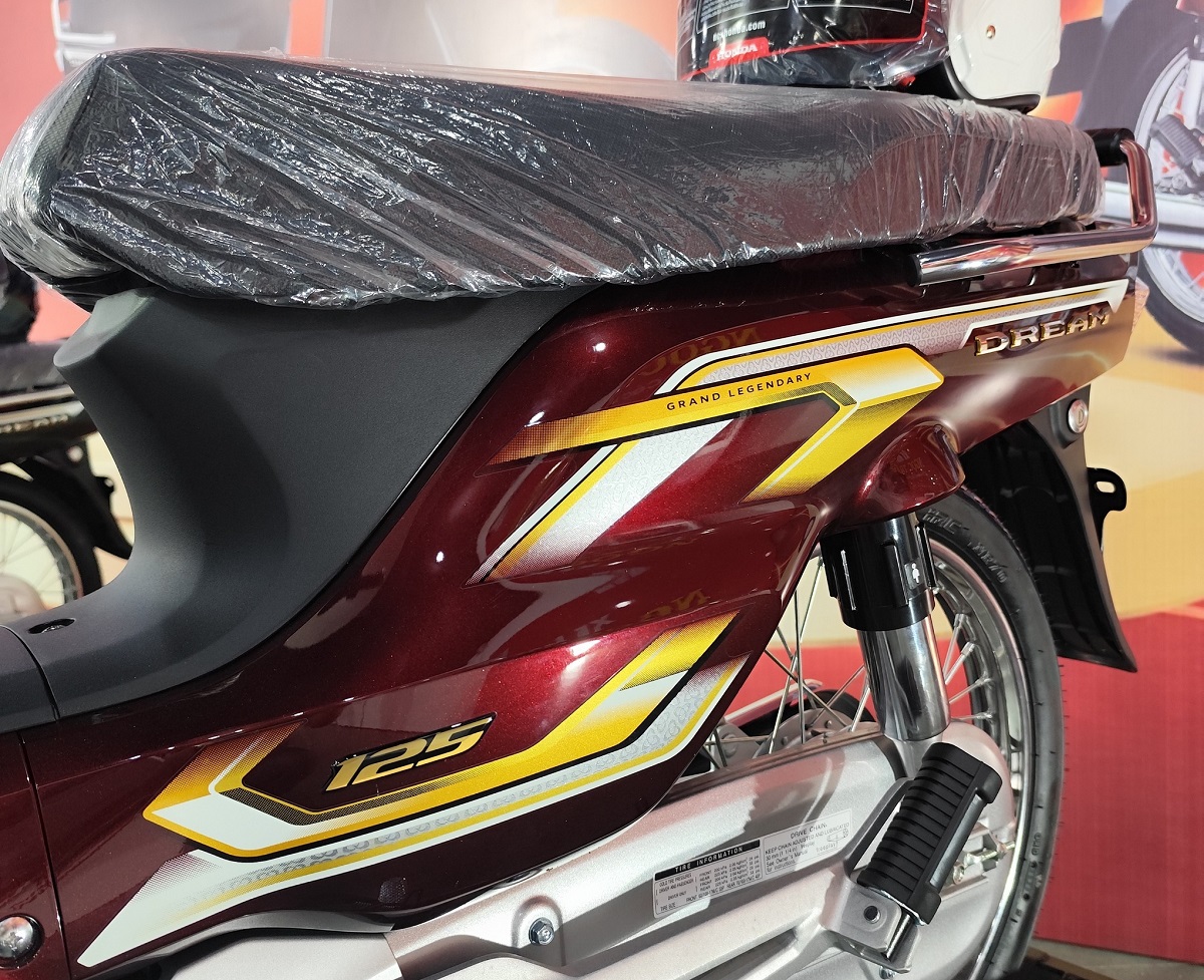 Tin xe máy 3/12: Honda Dream 125 phiên bản 2026 mở bán tại Việt Nam, thiết kế \'huyền thoại\', giá mềm