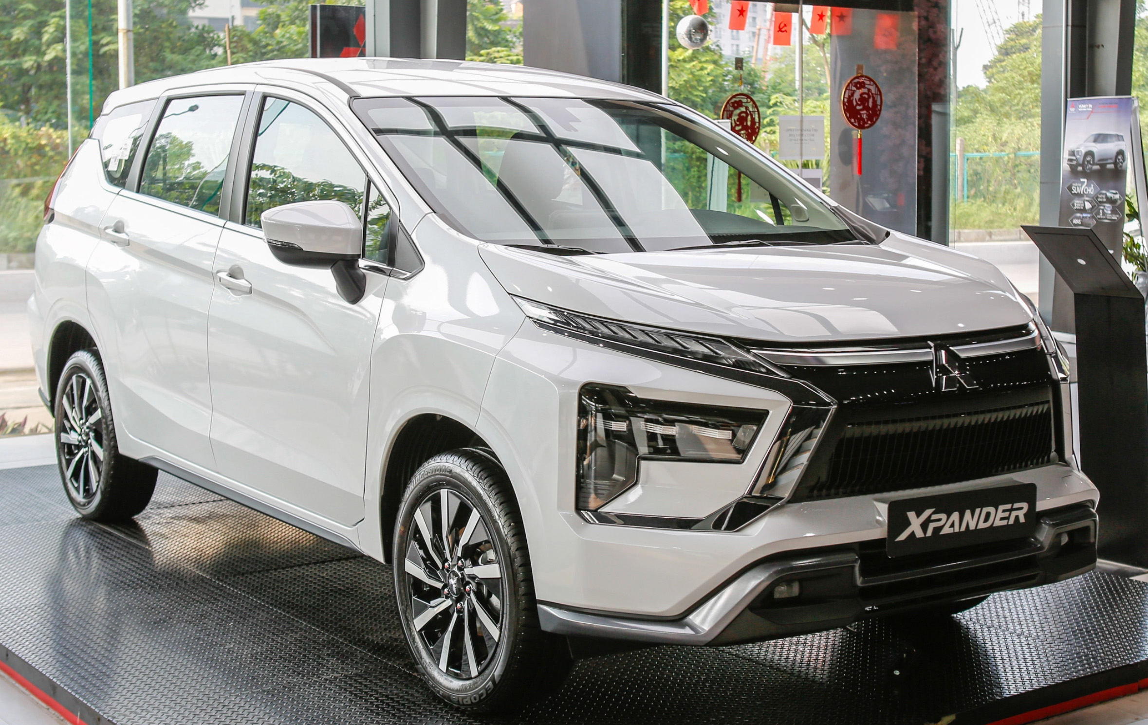 Mitsubishi đẩy mạnh ưu đãi cuối năm: Xpander và Xforce giảm sâu, thời điểm vàng để ‘chốt đơn’
