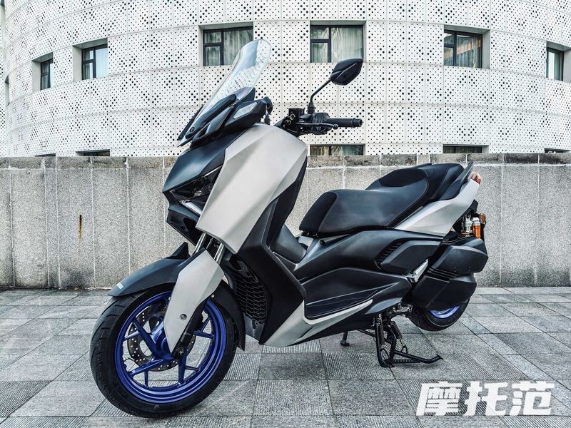 ‘Cơn ác mộng của Honda SH’ chính thức ra mắt với giá cực rẻ, trang bị áp đảo Air Blade và SH Mode ảnh 3