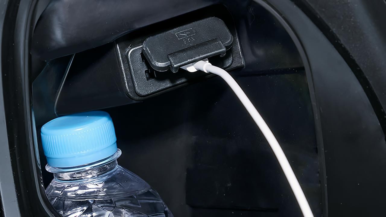 Honda bất ngờ ra mắt phiên bản LEAD mới với giá hấp dẫn, thiết kế tuyệt đẹp làm 'lu mờ' cả SH Mode ảnh 4