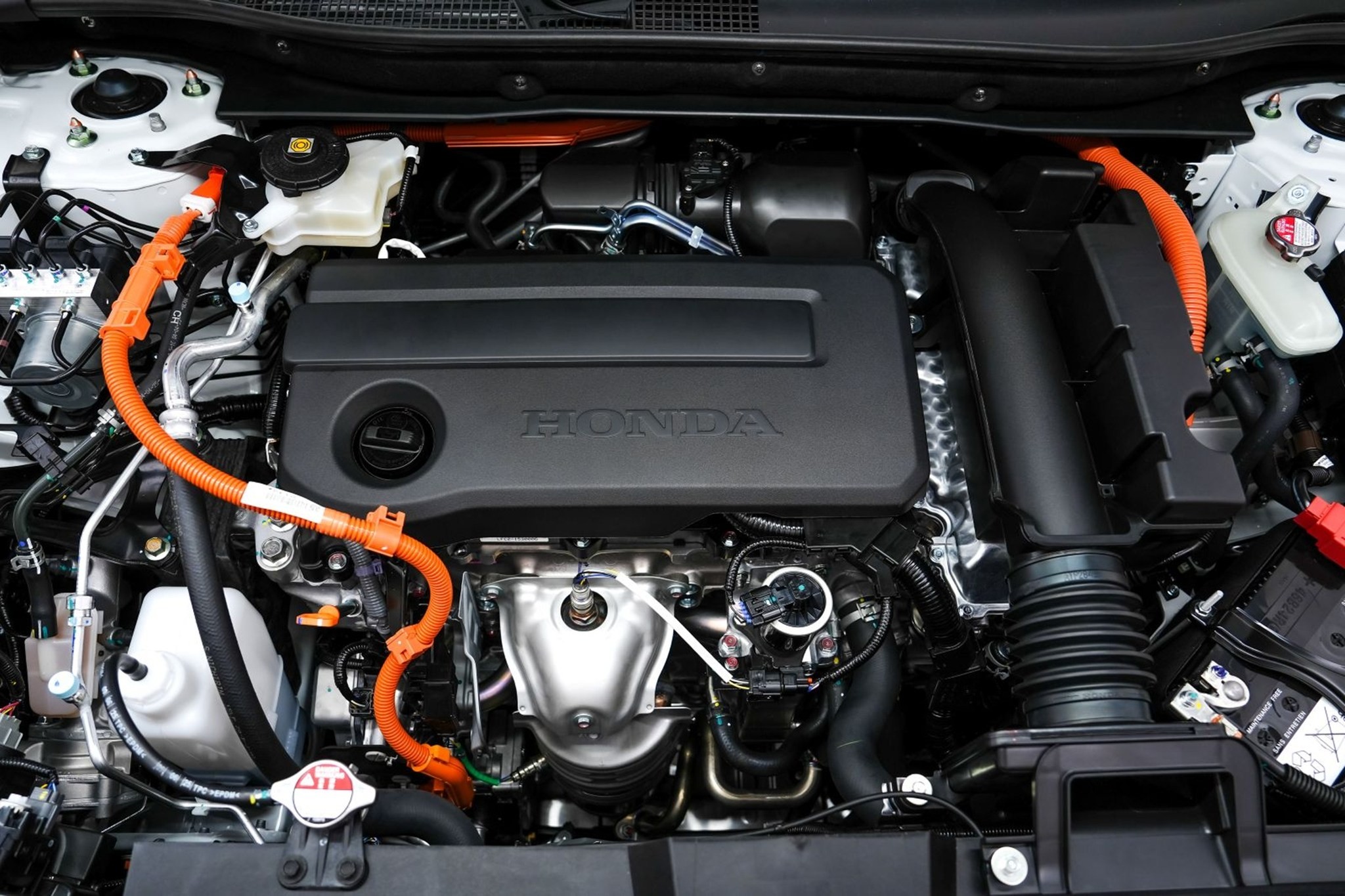 honda-cr-v-2026-gay-soc-khi-loai-bo-ban-xang-don-luc-cho-hybrid5-1764930496.jpg