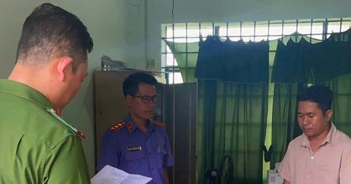 Danh tính cán bộ Lâm Đồng chiếm đoạt 500 triệu đồng tiền hỗ trợ lũ lụt của dân vừa bị bắt khẩn cấp