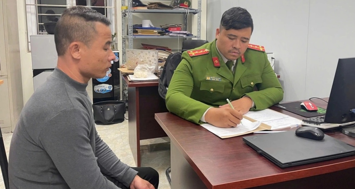 Người đàn ông ra đầu thú sau 7 năm trốn án gây tai nạn chết người: Hành động khiến ai cũng sốc! 