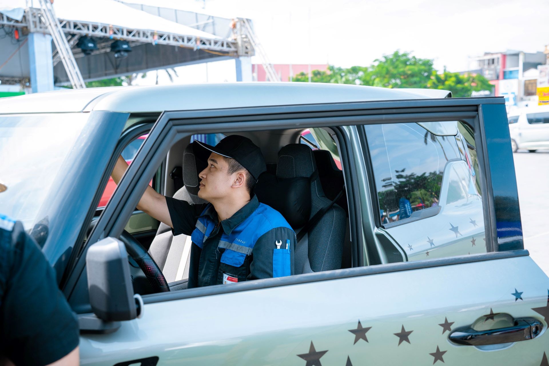 Chủ xe VinFast chia sẻ trải nghiệm hậu mãi: Minh bạch, nhanh, tận tâm và đáng để gắn bó lâu dài ảnh 1