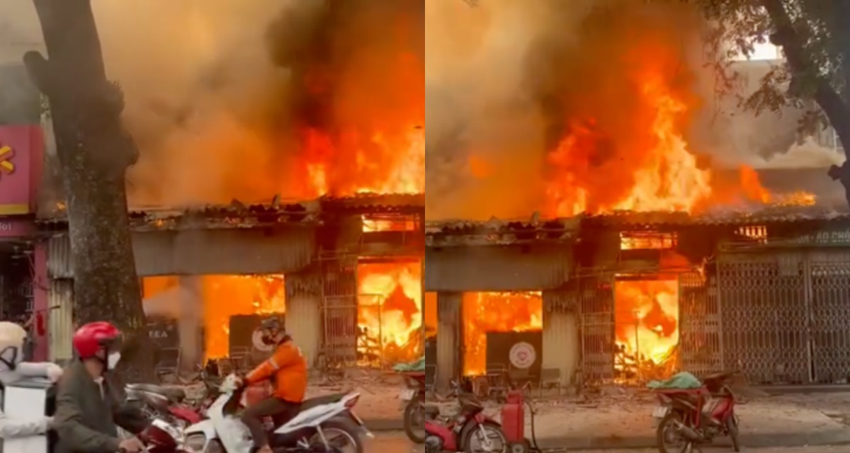 Hiện trường hỏa hoạn lớn trên phố Lò Đúc, Hà Nội, cửa hàng bị thiêu rụi hoàn toàn 