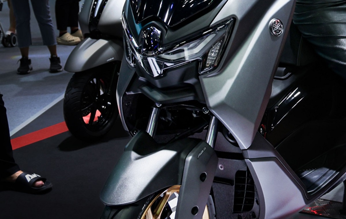 Yamaha chính thức ra mắt ‘vua xe ga’ 155cc mới khắc chế Honda Air Blade: Có màn TFT cực đẹp, giá mềm