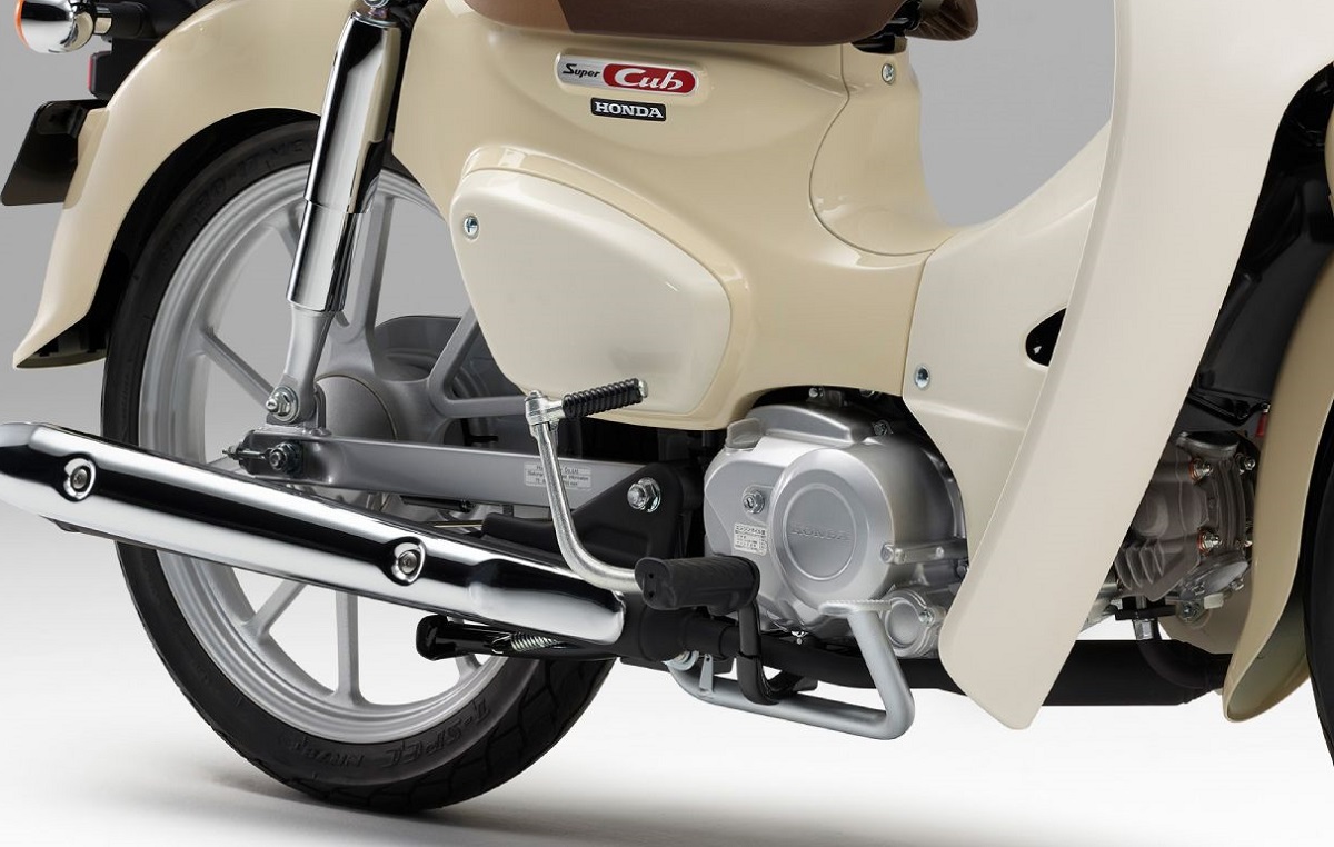 Honda chính thức mở bán Super Cub phiên bản giá rẻ 2026: Thiết kế chất hơn Future, giá 45 triệu đồng