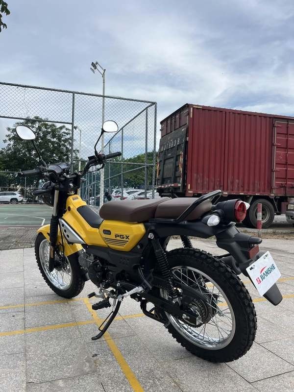 Tin xe trưa 12/12: Honda Winner R mạnh tay giảm giá xuống mức cực rẻ, quyết đánh bại Yamaha Exciter ảnh 2