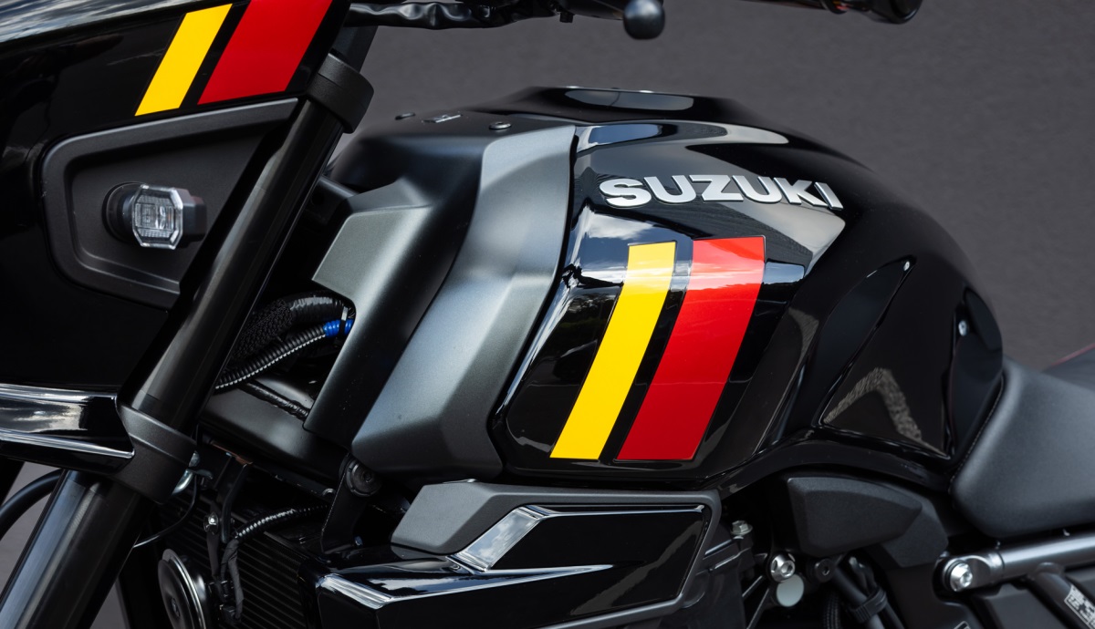Suzuki chính thức ra mắt ‘huyền thoại côn tay’ mới chất hơn cả Honda Winner R và Exciter, giá dễ mua