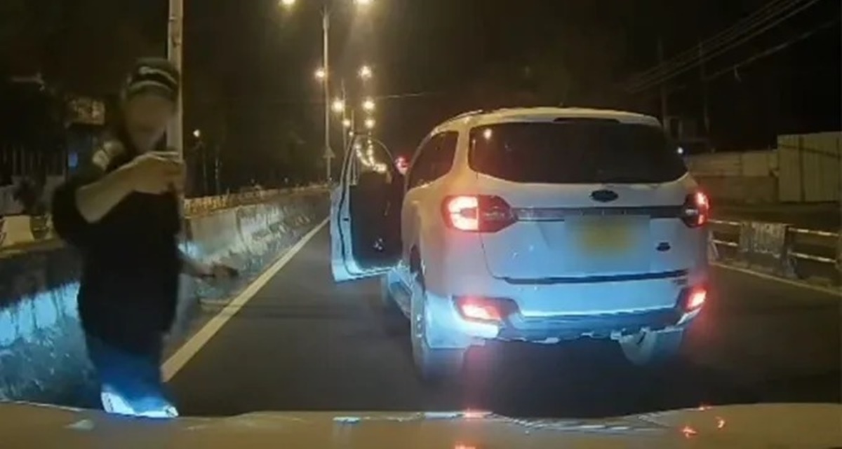 Công an thông tin vụ tài xế ô tô chặn đầu xe, chửi bới và đe dọa khi xin vượt không được nhường