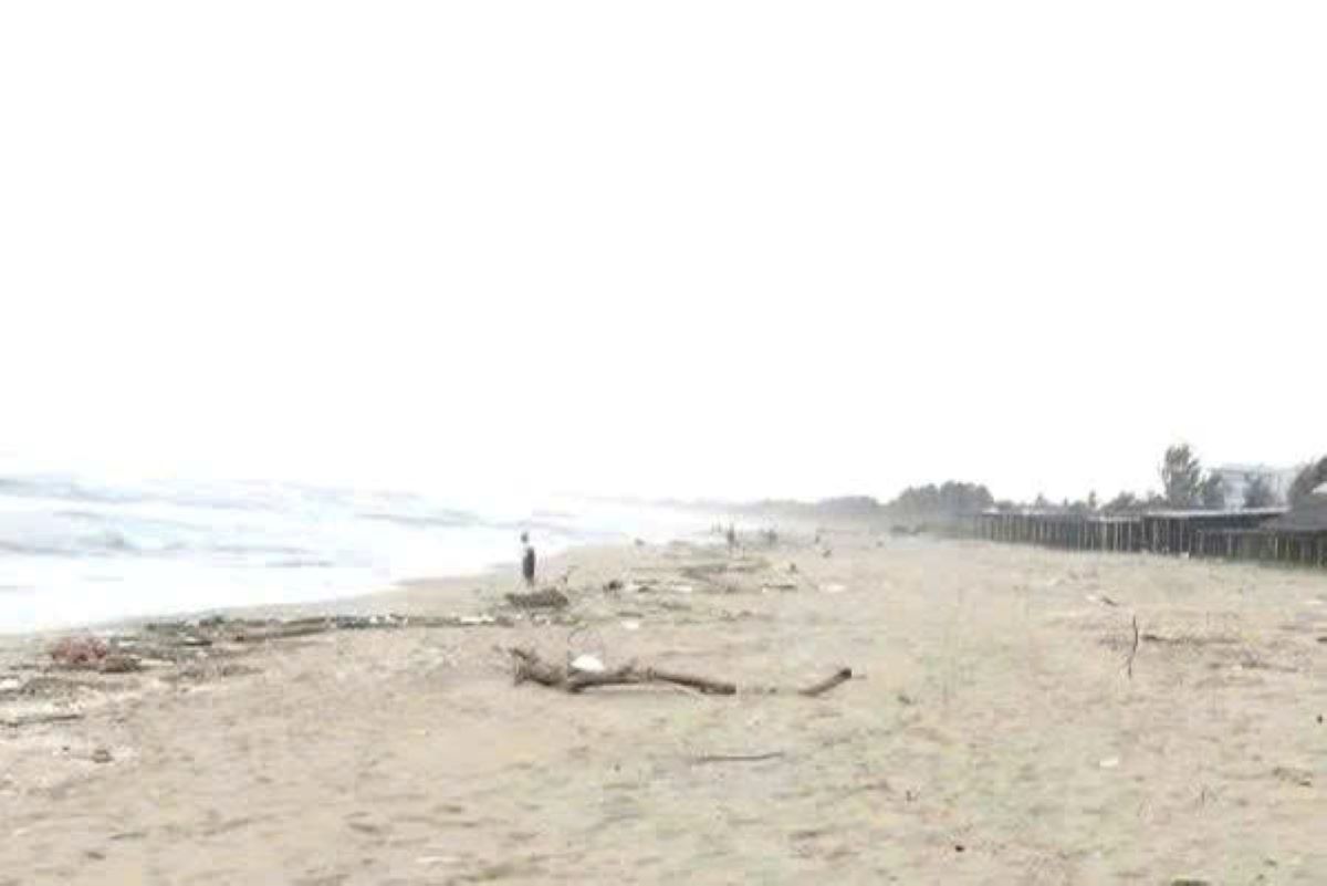 Đ&agrave; Nẵng: Ph&aacute;t hiện thi thể kh&ocirc;ng c&ograve;n nguy&ecirc;n vẹn dạt v&agrave;o bờ biển, c&ocirc;ng an x&aacute;c định danh t&iacute;nh nạn nh&acirc;n